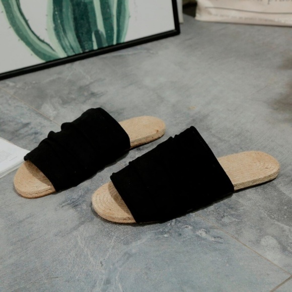 Gladiator Slip On Beach Slides 7 1/2 - Picture 2 of 2